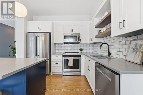 52 Hackamore Crescent, Ottawa, ON - Indoor Photo Showing Kitchen With Stainless Steel Kitchen With Double Sink With Upgraded Kitchen