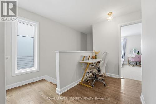 52 Hackamore Crescent, Ottawa, ON - Indoor Photo Showing Other Room