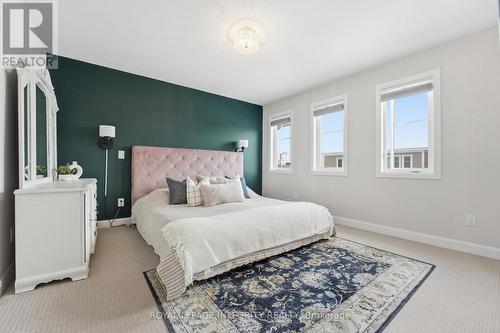 52 Hackamore Crescent, Ottawa, ON - Indoor Photo Showing Bedroom