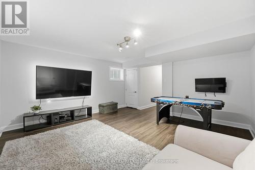 52 Hackamore Crescent, Ottawa, ON - Indoor