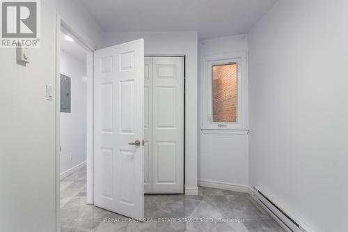 Apartment #4 - 3263 Lake Shore Boulevard W, Toronto, ON - Indoor Photo Showing Other Room