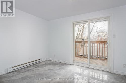 Apartment #4 - 3263 Lake Shore Boulevard W, Toronto, ON - Indoor Photo Showing Other Room