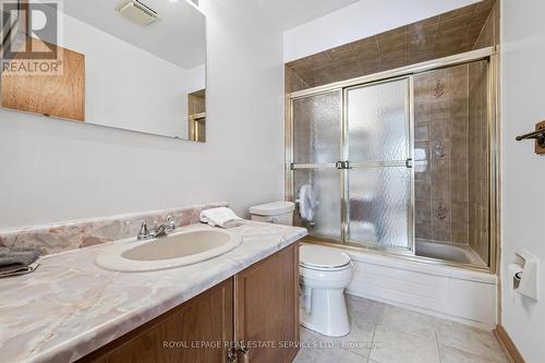 Four-Piece Ensuite to In-Law/Guest Suite Bedroom - 236 O'Donoghue Avenue, Oakville, ON - Indoor Photo Showing Bathroom