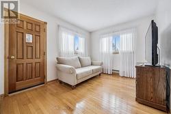 In-Law/Guest Suite Family Room w/Hardwood Flooring - 