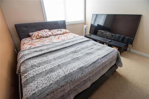 2 455 Pandora Avenue W, Winnipeg, MB - Indoor Photo Showing Bedroom
