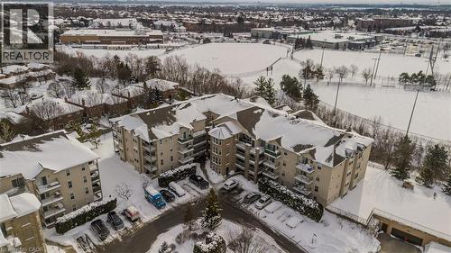 1450 Bishops Gate Unit# 401, Oakville, ON - Outdoor With View
