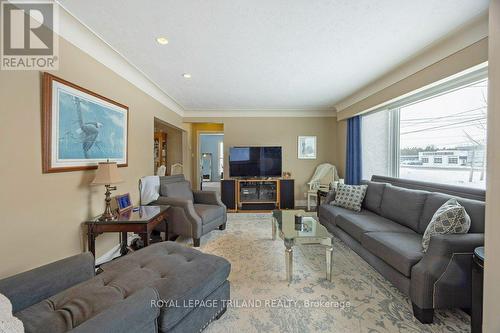 1212-1214-1218 Talbot Street, St. Thomas, ON 