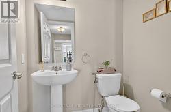 Powder room - 
