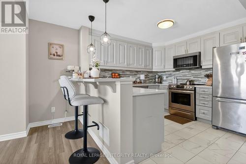 Kitchen, Breakfast Space - 64 Feathertop Lane, Ottawa, ON - Indoor Photo Showing Kitchen With Upgraded Kitchen