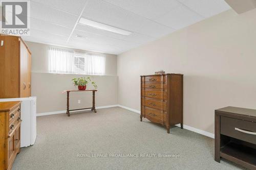 72 Gilbert Street, Belleville (Belleville Ward), ON - Indoor