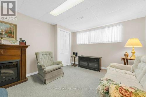 72 Gilbert Street, Belleville (Belleville Ward), ON - Indoor Photo Showing Living Room With Fireplace