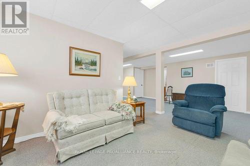 72 Gilbert Street, Belleville (Belleville Ward), ON - Indoor