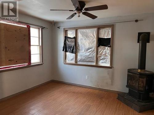 527 Court St N, Thunder Bay, ON - Indoor Photo Showing Other Room