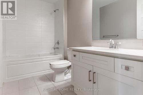 109 - 102 Grovewood Common, Oakville, ON - Indoor Photo Showing Bathroom