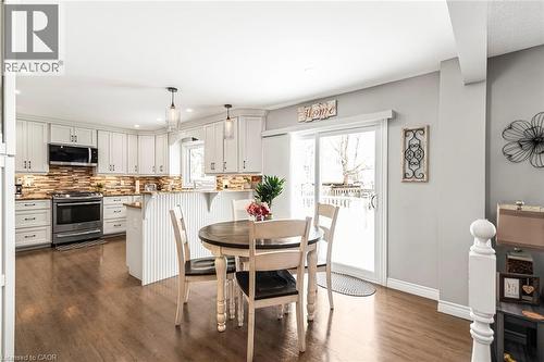 43 Buchanan Drive, Caledonia, ON - Indoor Photo Showing Dining Room