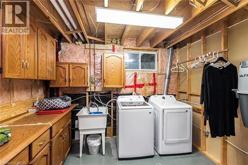 43 Buchanan Drive, Caledonia, ON - Indoor Photo Showing Laundry Room