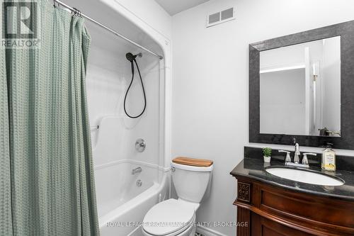 343 Sunrise Crescent, Kingston (East Gardiners Rd), ON - Indoor Photo Showing Bathroom