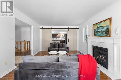 343 Sunrise Crescent, Kingston (East Gardiners Rd), ON - Indoor Photo Showing Living Room With Fireplace