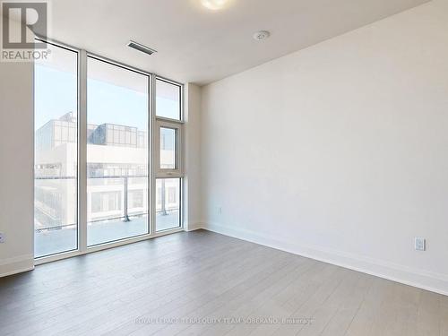 Ph109 - 8960 Jane Street, Vaughan, ON - Indoor Photo Showing Other Room