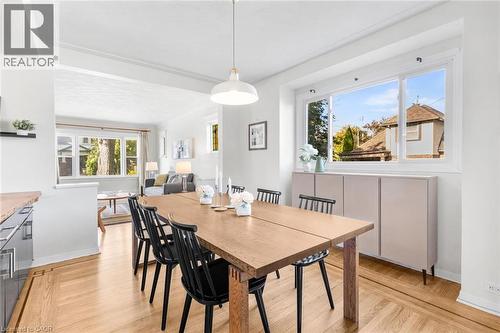 263 Houghton Avenue S, Hamilton, ON - Indoor Photo Showing Dining Room