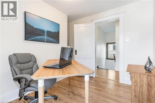 263 Houghton Avenue S, Hamilton, ON - Indoor