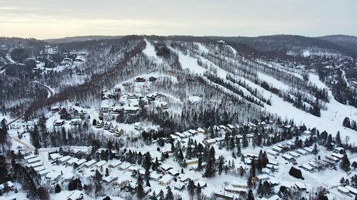 Aerial photo - 2013 Ch. Des Habitations-Des-Monts, Saint-Sauveur, QC - Outdoor With View