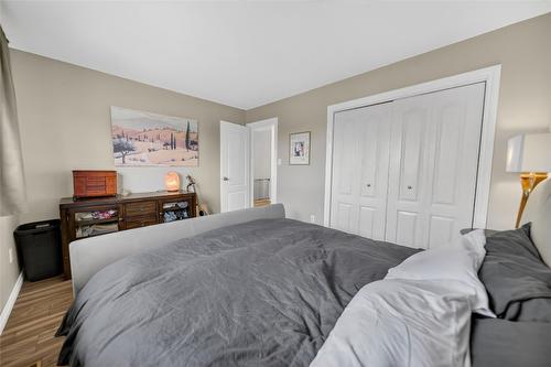 1020 19Th Avenue, Cranbrook, BC - Indoor Photo Showing Bedroom