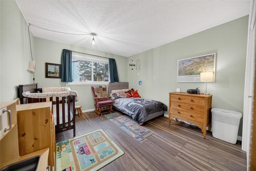 1020 19Th Avenue, Cranbrook, BC - Indoor Photo Showing Bedroom