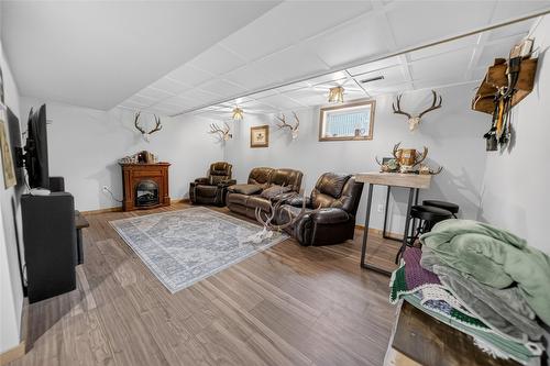 1020 19Th Avenue, Cranbrook, BC - Indoor With Fireplace