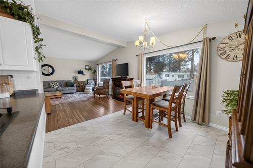 1020 19Th Avenue, Cranbrook, BC - Indoor Photo Showing Dining Room