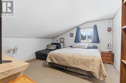 1442 Quin Mo Lac Road, Tweed (Hungerford (Twp)), ON - Indoor Photo Showing Bedroom