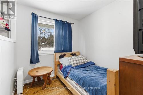1442 Quin Mo Lac Road, Tweed (Hungerford (Twp)), ON - Indoor Photo Showing Bedroom