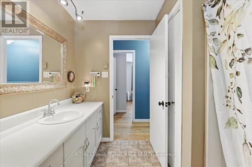 1442 Quin Mo Lac Road, Tweed (Hungerford (Twp)), ON - Indoor Photo Showing Bathroom