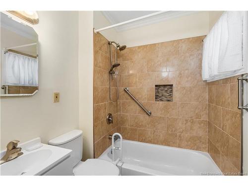 195 Second Ave, Moncton, NB 