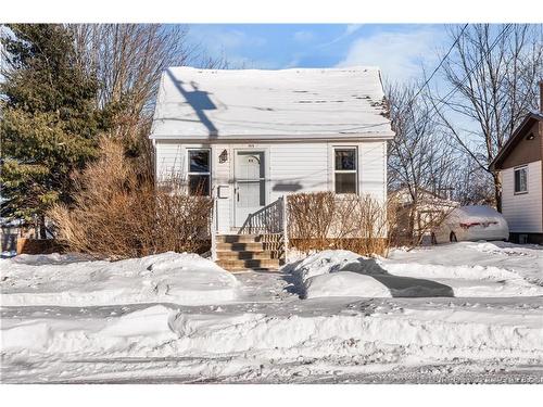 195 Second Ave, Moncton, NB 