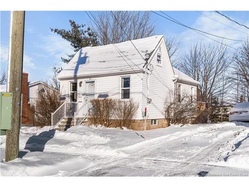 195 Second Ave, Moncton, NB 