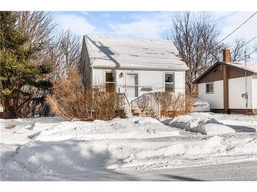 195 Second Ave, Moncton, NB 