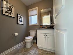 2pce bath main floor - 