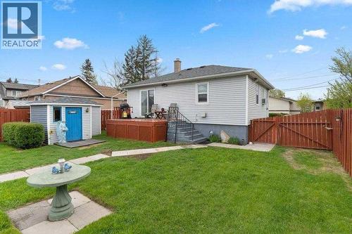 7639 Ogden Road Se, Calgary, AB - Outdoor