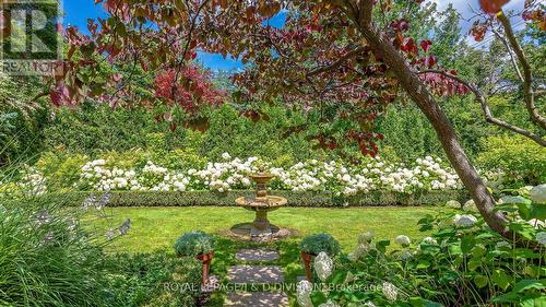 42 Lytton Boulevard, Toronto, ON - Outdoor