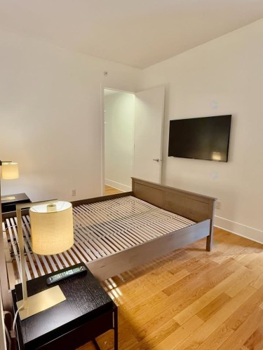 Chambre à coucher - 605-901 Rue De La Commune E., Montréal (Ville-Marie), QC - Indoor Photo Showing Other Room