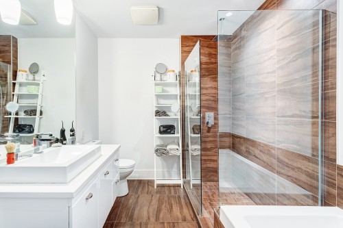 Salle de bains - 605-901 Rue De La Commune E., Montréal (Ville-Marie), QC - Indoor Photo Showing Bathroom