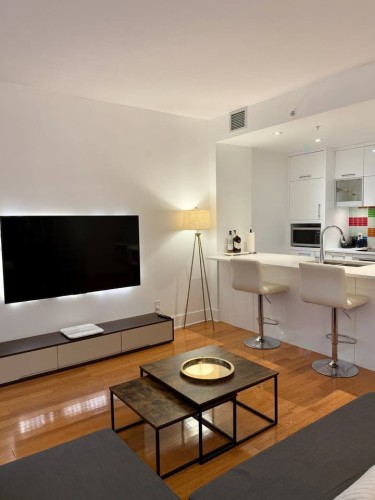 Vue d'ensemble - 605-901 Rue De La Commune E., Montréal (Ville-Marie), QC - Indoor Photo Showing Living Room