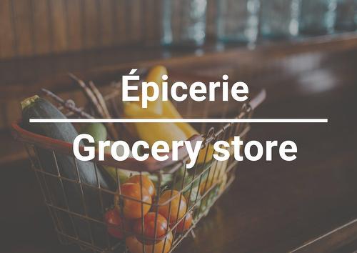 Commerce - 3990 Mtée St-Hubert, Longueuil (Saint-Hubert), QC 