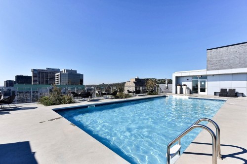 Piscine - 547-1414 Rue Chomedey, Montréal (Ville-Marie), QC - Outdoor With In Ground Pool