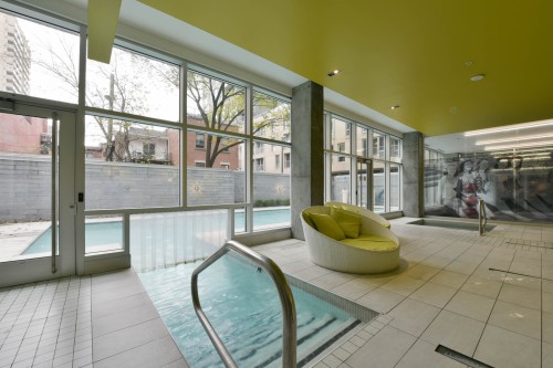 Piscine - 547-1414 Rue Chomedey, Montréal (Ville-Marie), QC - Indoor Photo Showing Other Room