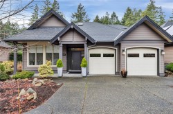 3374 Bradner Cir  Nanoose Bay, BC V9P 9M5