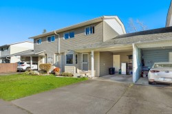 14-6135 Ryall Rd  Duncan, BC V9L 2H6