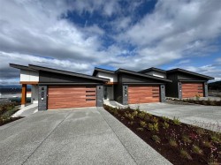 113-3116 Woodrush Dr  Duncan, BC V9L 0G1