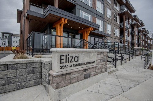 300-3564A Ryder Hesjedal Way  Colwood, BC V9C 0V3